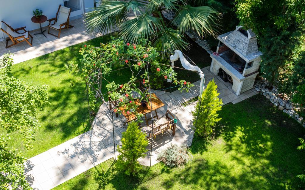 Villa Anais Принос Экстерьер фото